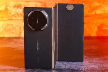 اینترنت ماهوارهای به این گوشی چینی آمد!