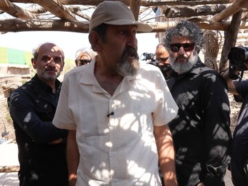 بازدید پیمان جبلی از پشت صحنه «سلمان فارسی»/سریال سال آینده به تلویزیون میآید