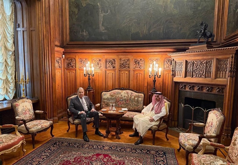 تاکید عربستان بر راهکار دیپلماتیک برای حل پرونده هسته ای ایران