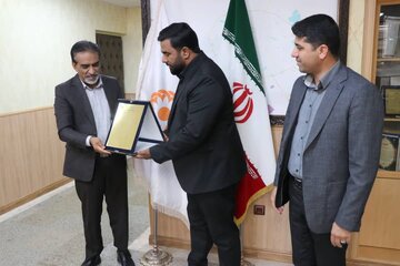 تقدیر بهزیستی استان از خدمات خیریه غیاث کرمان