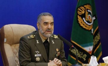 جانشین رییس ستاد کل نیروهای مسلح: تجهیزات نظامی ما آسیب چندانی ندیده است/ آنقدر تجهیزات داریم که میتوانیم برای ۱۰ سال بجنگیم