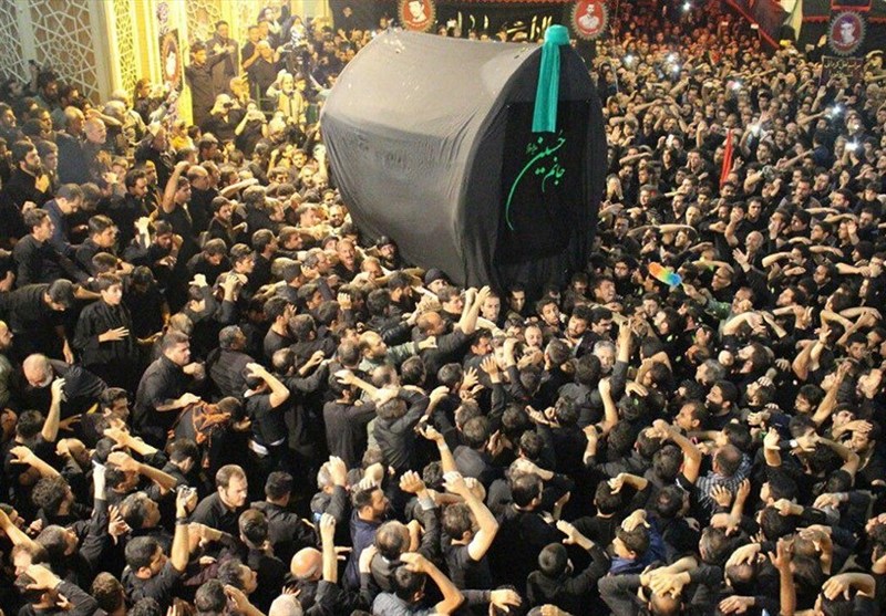 حریم| ماجرای یک نخل ۷۰۰ ساله؛ اینجا مردم امام حسین(ع) را تشییع میکنند+فیلم