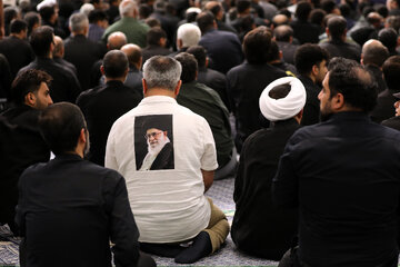 حسین طائب و عزیز جعفری در بیت رهبری به هم رسیدند/ خوش و بش در حضور فرمانده جدید هوافضای سپاه+تصویر