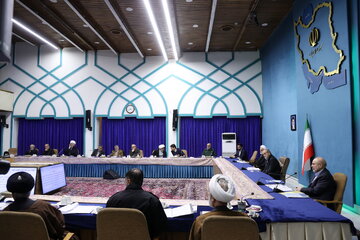 دبیر شورای‌عالی فضای مجازی: جای تشکر دارد که حوزه اقتصاد دیجیتال در ایام جنگ، اجازه نداد زندگی مردم در حوزه بانکی و …. تعطیل شود