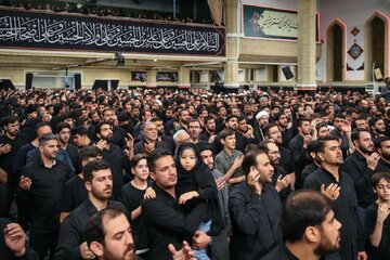 دست نوشته متفاوت چند کودک و نوجوان در بیت رهبری؛ «آقاجان؛ چفیه نمی‌خوام ….»+عکس