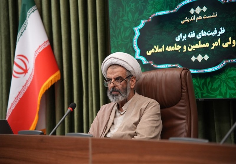 دفاع از ولی امر مسلمین و جامعه اسلامی دارای ادله عقلی است