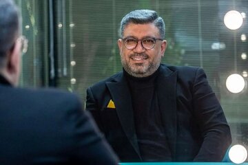 دورهمی رضا رشیدپور با شرکتکنندههای برنامه عشق ابدی در ترکیه