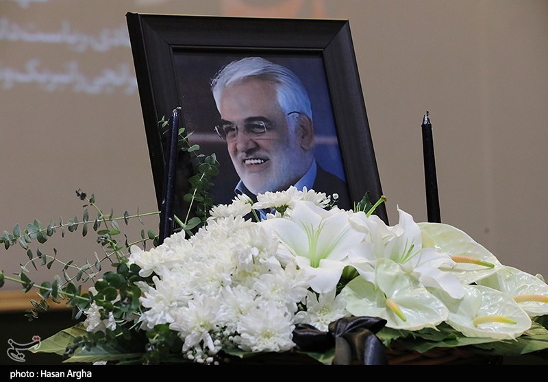 روایت برگزیده های ایران از چهلم شهید طهرانچی/ وقتی نسیم بوی پیراهن خاکی شهید را آورد + فیلم