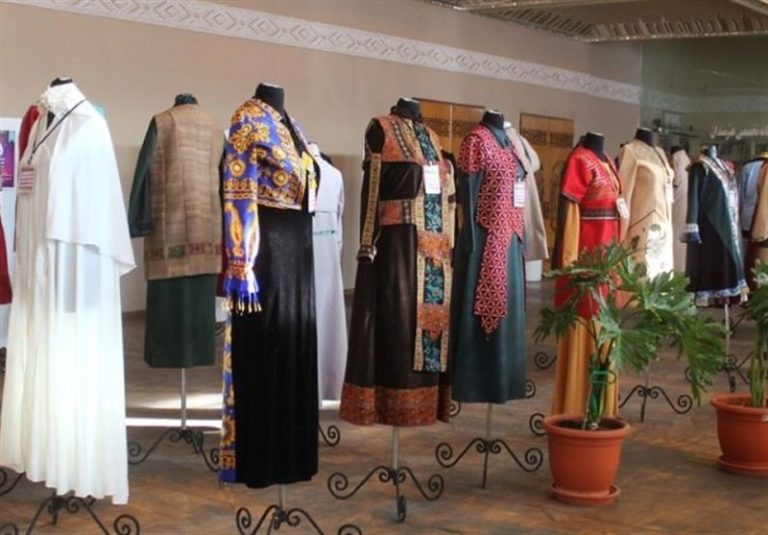 روایت برگزیده های ایران از یک نابرابری در بازار لباس بانوان/ تهاجم فرهنگی با ابزار فشن!