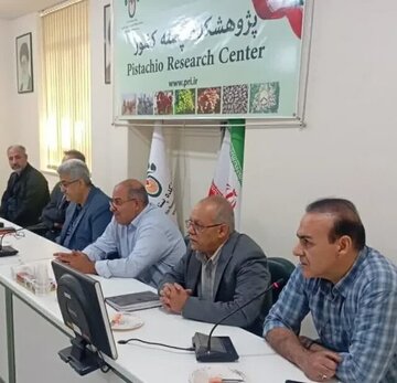 سرپرست جدید پژوهشکده پسته کشور معرفی شد