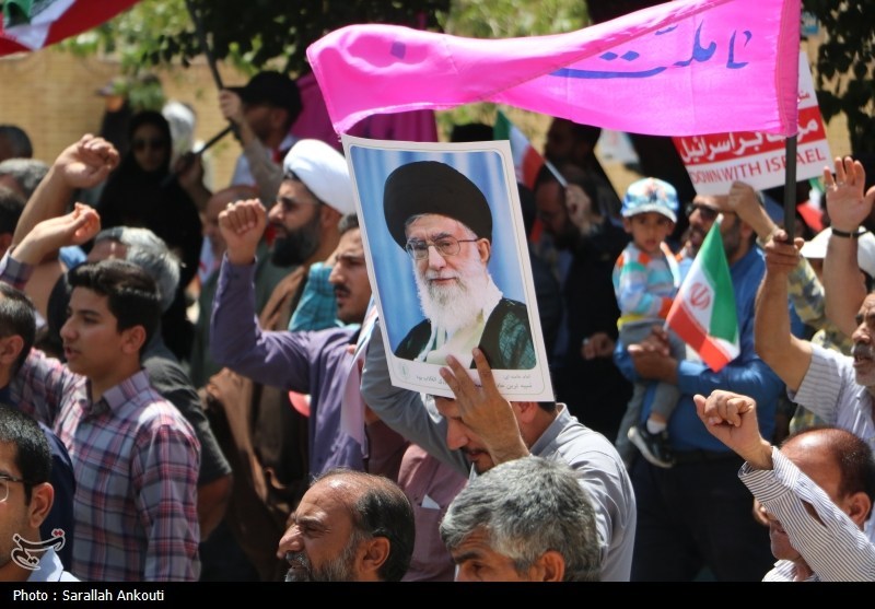 شکوه حضور نمازگزاران در راهپیمایی “خشم و نصر”/هشدار شدیداللحن به اسرائیلیها
