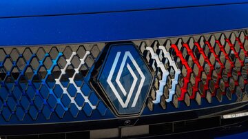 عکس | شاسی بلند «رنو» که خودروی جدید رئیسجمهور فرانسه شد