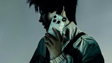 عکس | گوشی پرچمدار جدید «ناتینگ فون» با طراحی عجیب و متفاوت