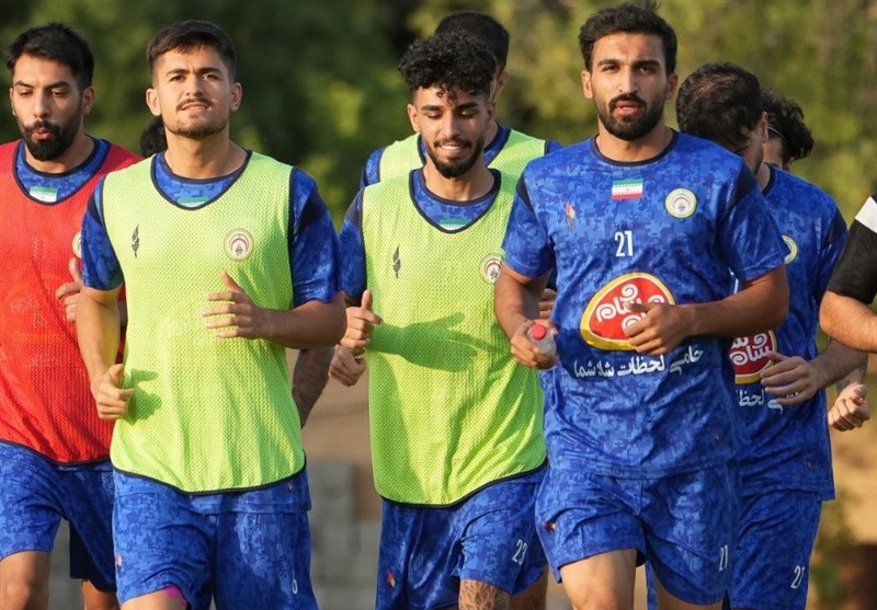 فجر سپاسی به مصاف ذوبآهن میرود/ جذب هلیچی منوط به صدور رضایتنامه