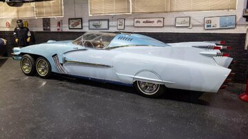 فروش «پرنسس یخی» با طراحی فضایی و ۶ چرخ / عکس