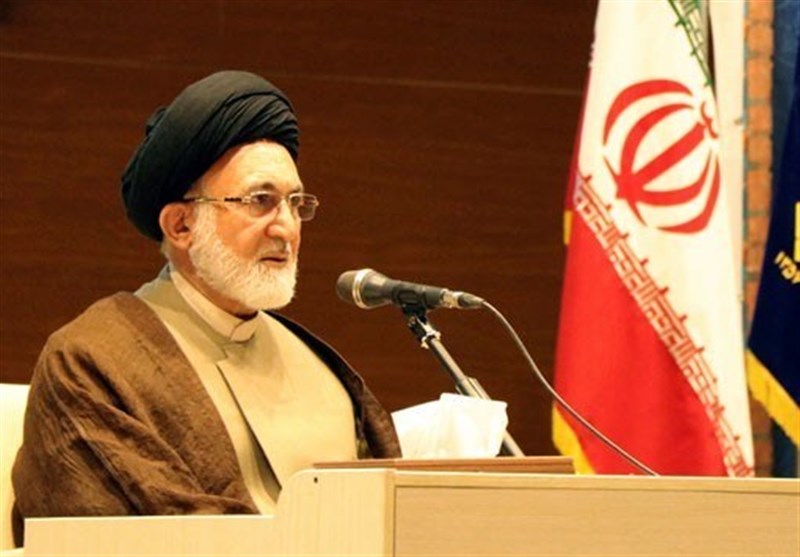 قاضی عسکر: سختکوشی و احیای نُسخ خطی از ویژگیهای مرحوم حجتی بود