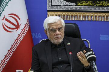 قدردانی عارف از تلاش‌ تولیدکنندگان و فعالان اقتصادی