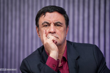 ماجرای یک وعده فراموش شده که پاشنه آشیل تحقق شعارهای پزشکیان است/ ایمانی: چرا کسی نمی‌داند مسئول فیلترینگ در کشور کیست؟