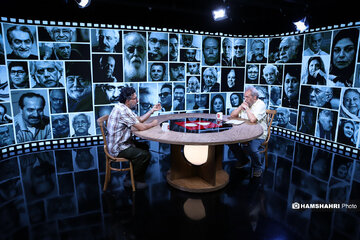 متأسفم که سخنگوی دولت از این فیلم دفاع کرد!