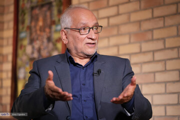 مرعشی: قدرتهای اصلی جهان تصمیم گرفتهاند که جغرافیای منطقه ما تغییر نکند/ تجزیه ایران جدی نیست