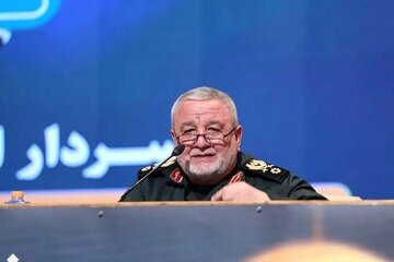 مشاور فرمانده کل سپاه: اگر دشمن به کشورمان حمله کند آن روز تماشایی خواهد بود/ جبهه مقاومت هم به میدان می‌آید