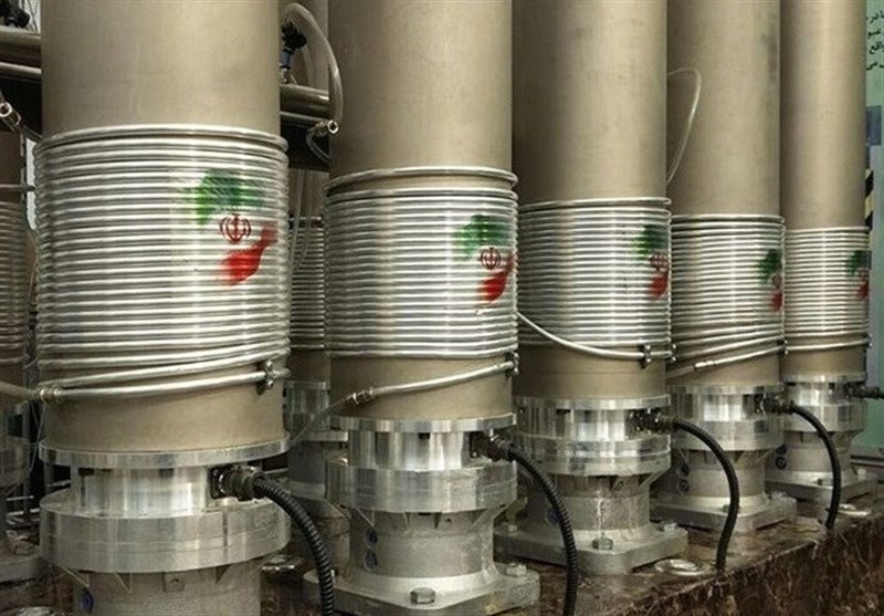 منبع آگاه: ادعای پیام پوتین به تهران درباره غنیسازی صفر کذب است