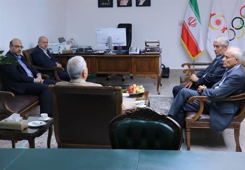 نشست علینژاد با دبیران کل سابق کمیته ملی المپیک