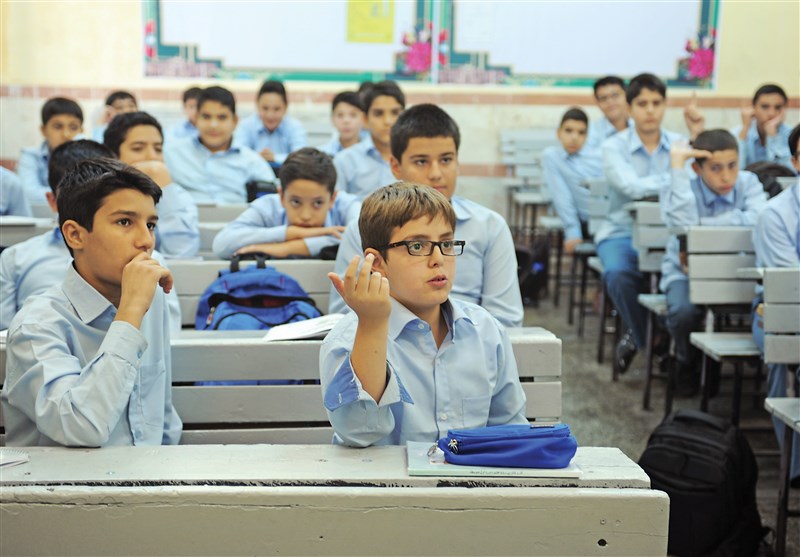 هدایت تحصیلی دانشآموزان از ۲۶ تیر/شماره ۱۵۷۰ برای مشاوره تلفنی