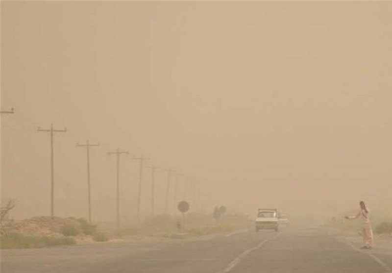 هشدار سطح نارنجی برای نوار شرقی خراسان جنوبی/تداوم طوفان گردوخاک و وزش باد شدید