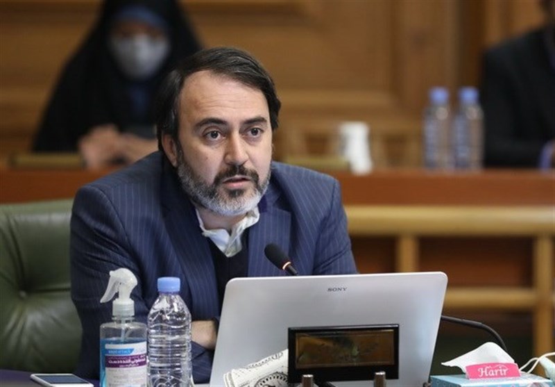 هیچ نقطهای از تهران نباید با بحران آب و رهاشدگی فضای سبز روبهرو شود