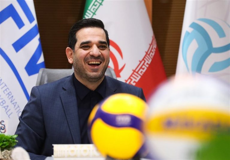 پاداش نقدی رئیس فدراسیون والیبال به ملیپوشان