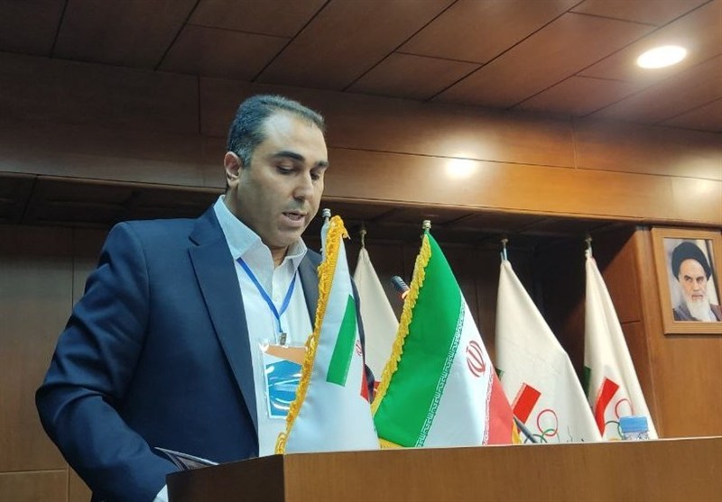 پازندمهر رئیس فدراسیون موتورسواری و اتومبیلرانی شد