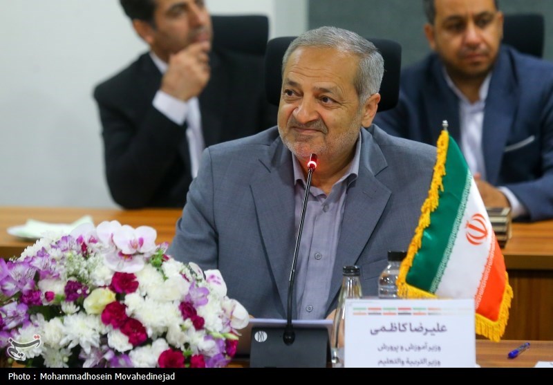 پایان ثبتنام دانشآموزان تا اول شهریور