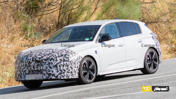 پژو ۳۰۸ با قیافه جدید دیده شد / عکس