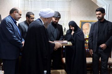 پیام رهبر انقلاب به خانواده شهید غیبپرور