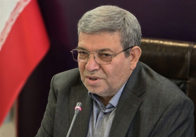 آموزش مهارت به نوجوانان تحت پوشش سازمان بهزیستی توسط یک خودروساز