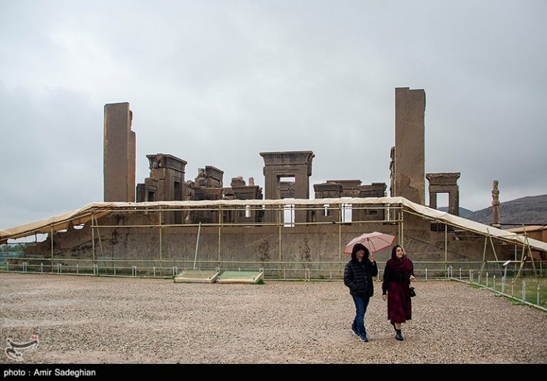 ارکستر سمفونیک ارمنستان در تخت جمشید / ارامنه ای ایران میخوانند