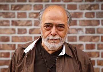 اکبر زنجانپور در بیمارستان بستری شد