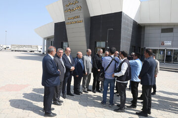 بازدید نمایندگان از پایانه مرزی پلدشت و روایت کارشکنی آذربایجان و اعمال محدودیت عبور کامیونها و مسافران؛دریافت حق ورود ۱۰۰دلاری از کامیونهای ایرانی!