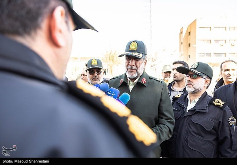 برخورد پلیس با مصرفکنندگان گل و حشیش در ورزشگاهها