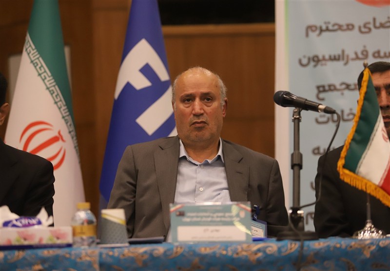 تاج: آماده کردن ورزشگاهها وظیفه فدراسیون فوتبال نیست