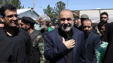 تصاویر آخرین حضور سردار سلامی در جمع زائران امام رضا(ع)