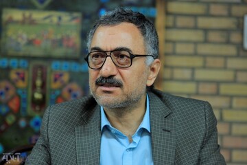 تفسیر «جعفر ول کن» به روایت سعید لیلاز: پزشکیان و قائم پناه آنقدر صمیمیاند که در جلسات خصوصی یکدیگر را به اسم کوچک صدا میزنند/ پزشکیان پوپولیست نیست