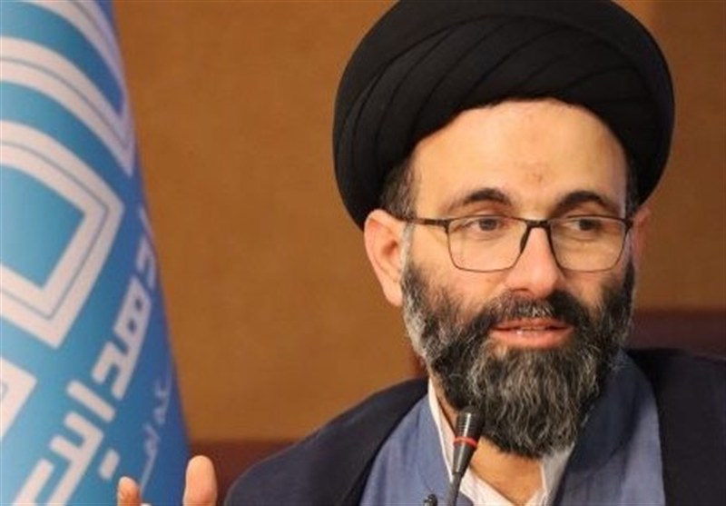 تلاش برای ارتقاء مساجد به عنوان کانون مقاومت و مرکز خدمات فرهنگی و اجتماعی