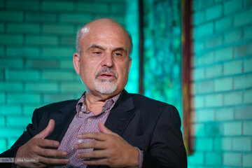 جلایی پور: نه چین و نه روسیه ایران را در قصه غنی سازی و موضوع اسرائیل کمک نمیکنند