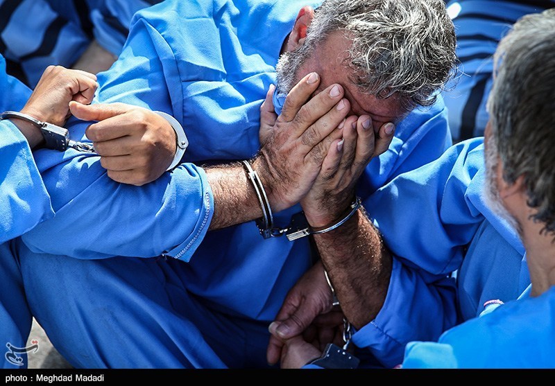 دستگیری عامل سرقت سنگقبر از قطعه هنرمندان بهشت زهرا+فیلم گفتوگو