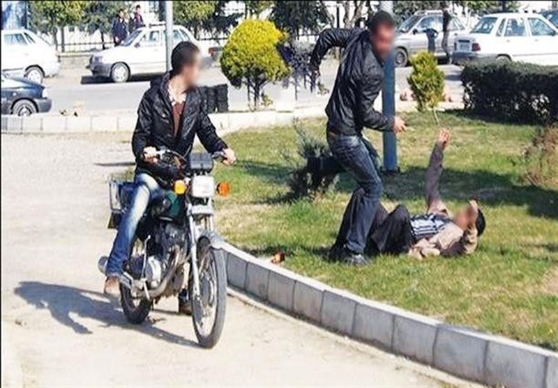 دستگیری ۲زورگیر حین ارتکاب جرم