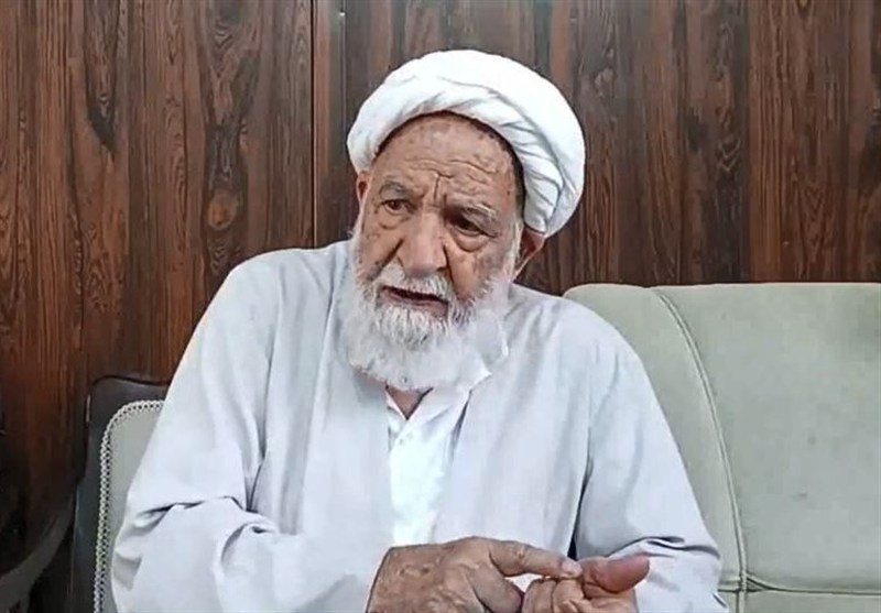 دفاع آیت الله مسعودی خمینی از رهبر انقلاب/ فردی به جامعیت آیت الله خامنهای نداریم