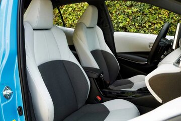 راحتترین صندلیهای خودرو در سال ۲۰۲۵ / از تویوتا کرولا تا پورشه ۹۱۱