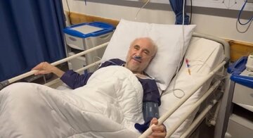 راز و نیاز سیدمحمد خاتمی روی تخت بیمارستان